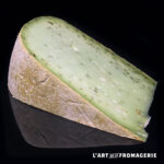Tomme fermière au basilic Pâturage et foin