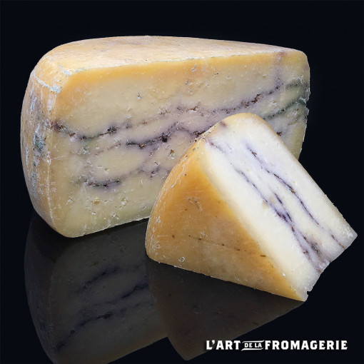 Tomme Sartenaise à la Myrthe